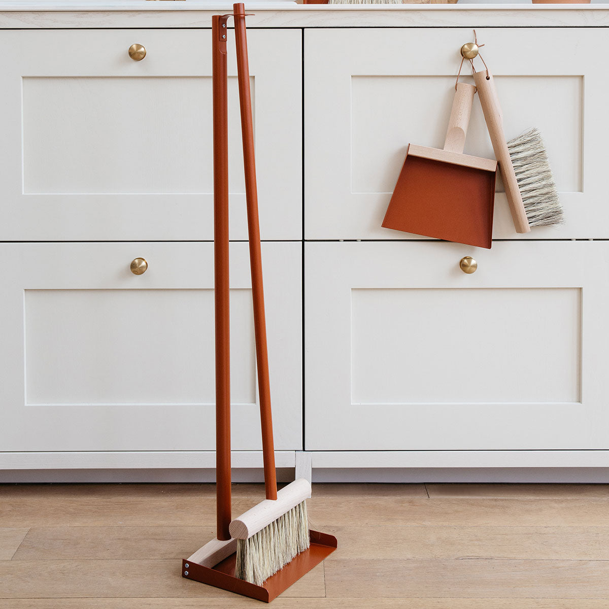 Handbesen & Kehrschaufel Clynk